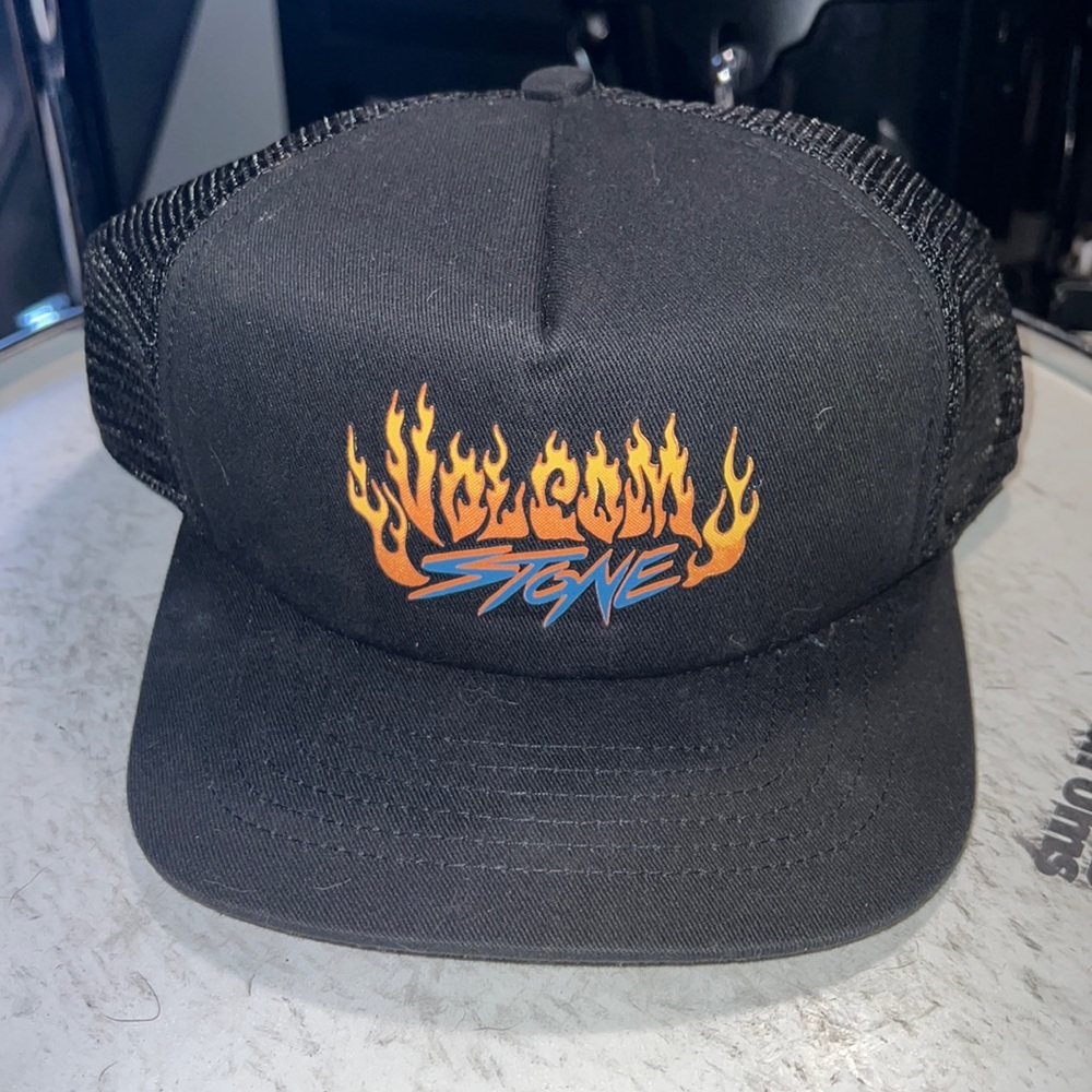 kids black trucker hat